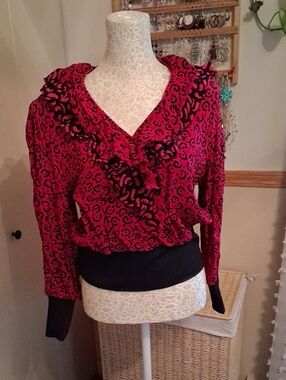 Vintage Assorti Blouse. Size Small